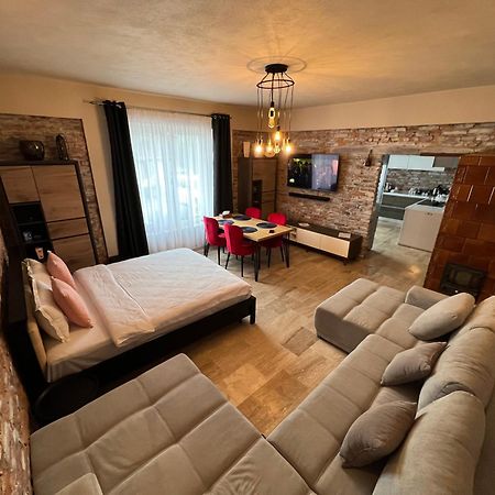 Casa Armoniei Hotel Бая Маре Екстериор снимка