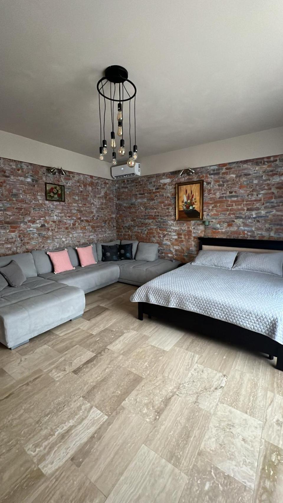 Casa Armoniei Hotel Бая Маре Екстериор снимка